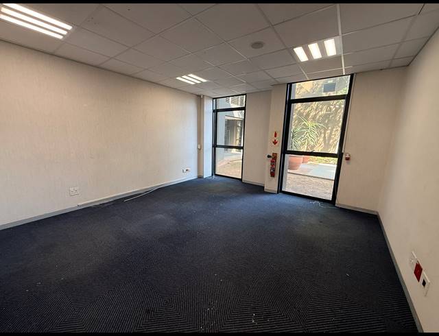 157M² OFFICE TO LET IN ROSEBANK